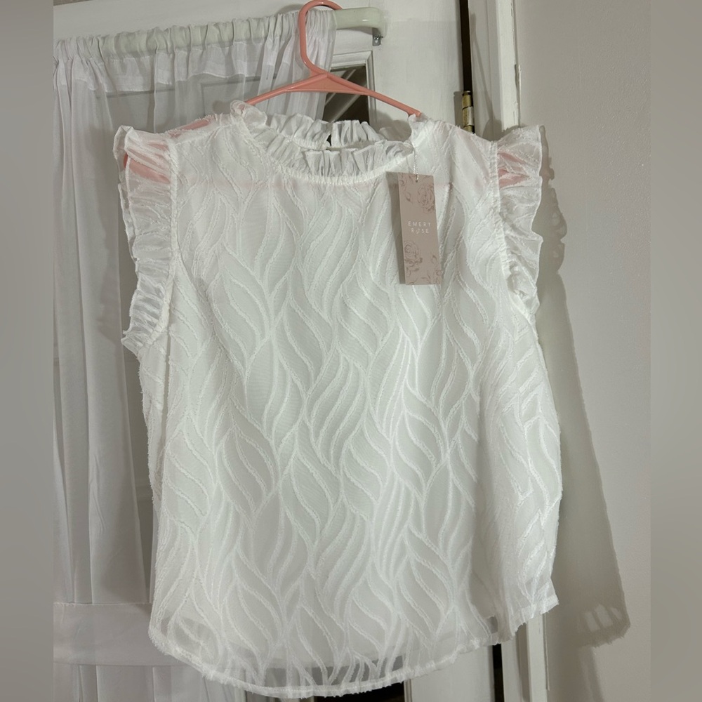 Emery Rose White Textured Blouse